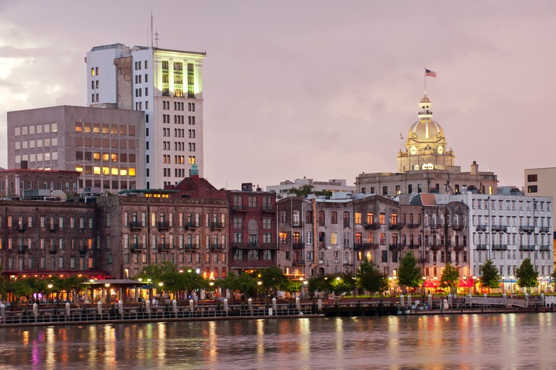 Savannah Historic District al tramonto, fiume, case eleganti,